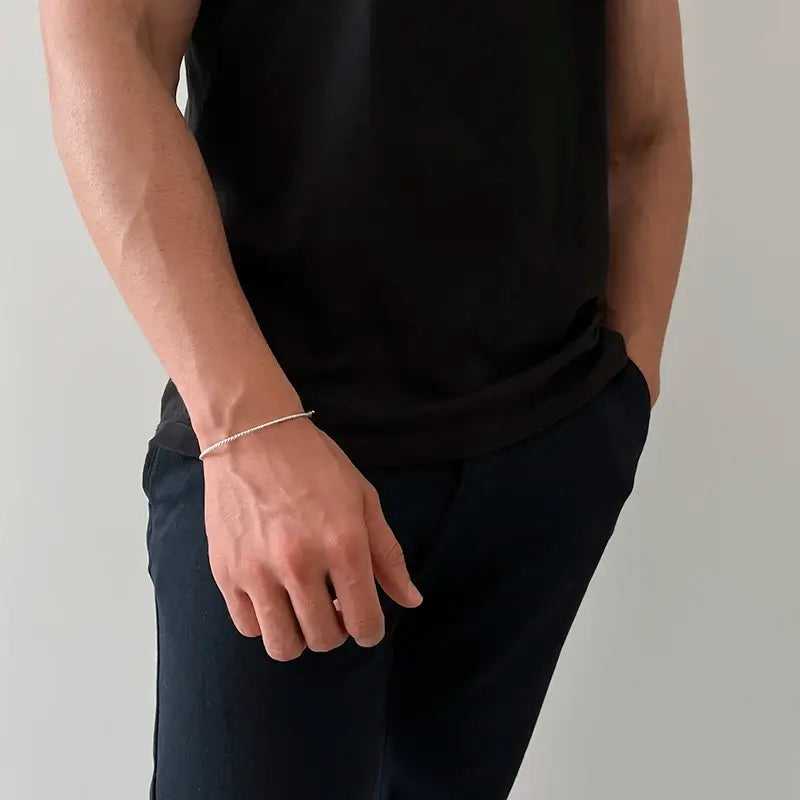 Bracelete Fio Torcido