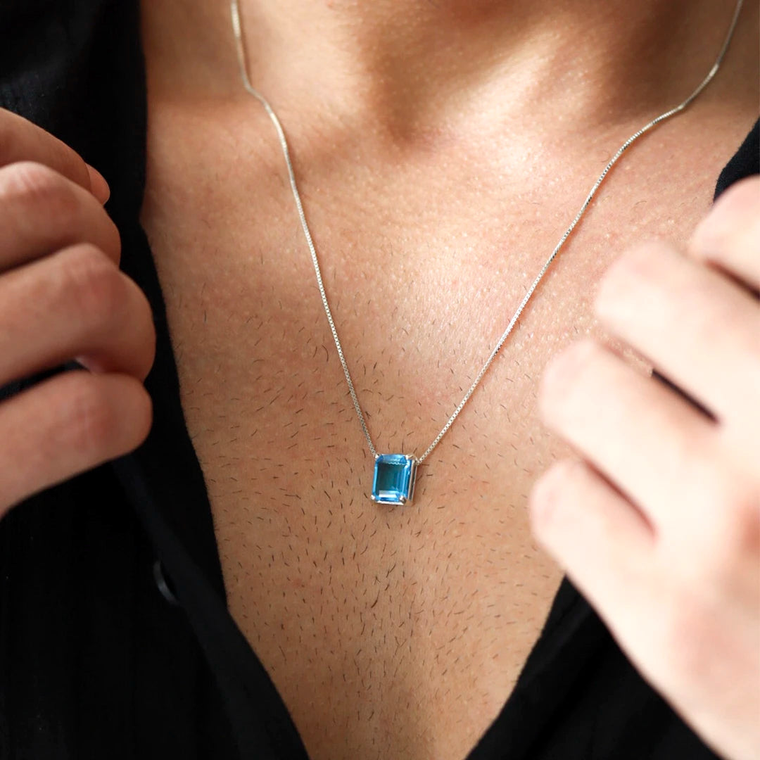 Colar Cristal Retangular Azul