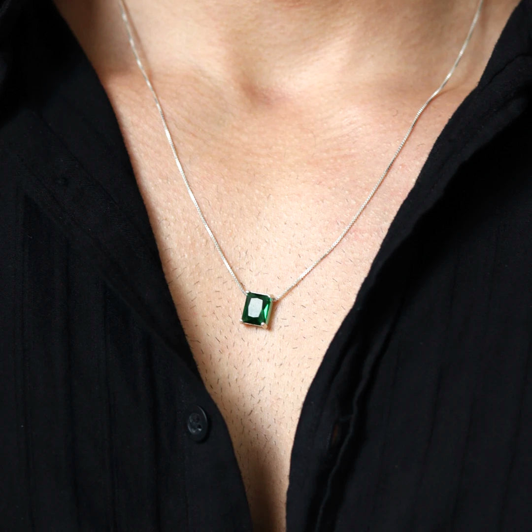 Colar Cristal Retangular Verde